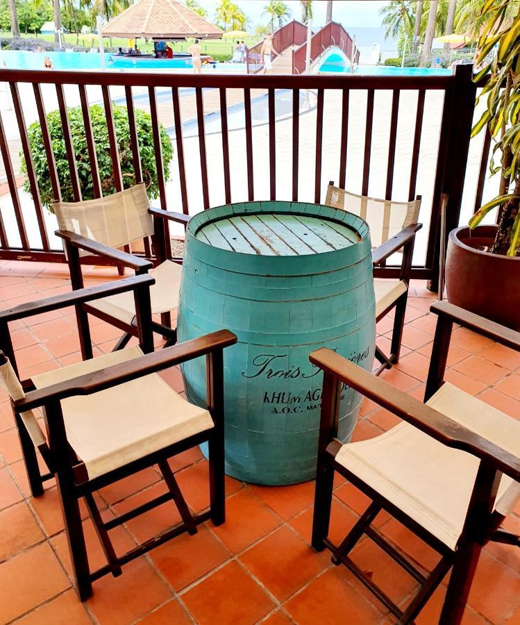 Ti Oasis Trinidad, Studio Vue Mer A Pierre & Vacances 圣吕斯 外观 照片